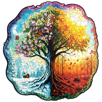 Visão frontal do quebra-cabeça de madeira montado ilustrando uma árvore dividida pelas quatro estações: primavera, verão, outono e inverno