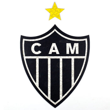 Quebra-cabeça de madeira do Atlético Mineiro com escudo oficial montado